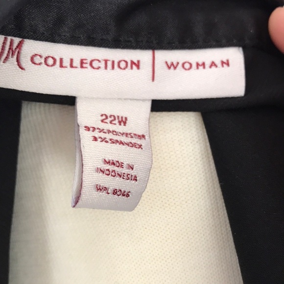 Satiny black top with a bit of stretchy. - Picture 4 of 4